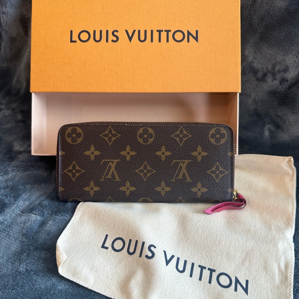 Louis Vuitton Monogram Wallet with Fuchsia Accent